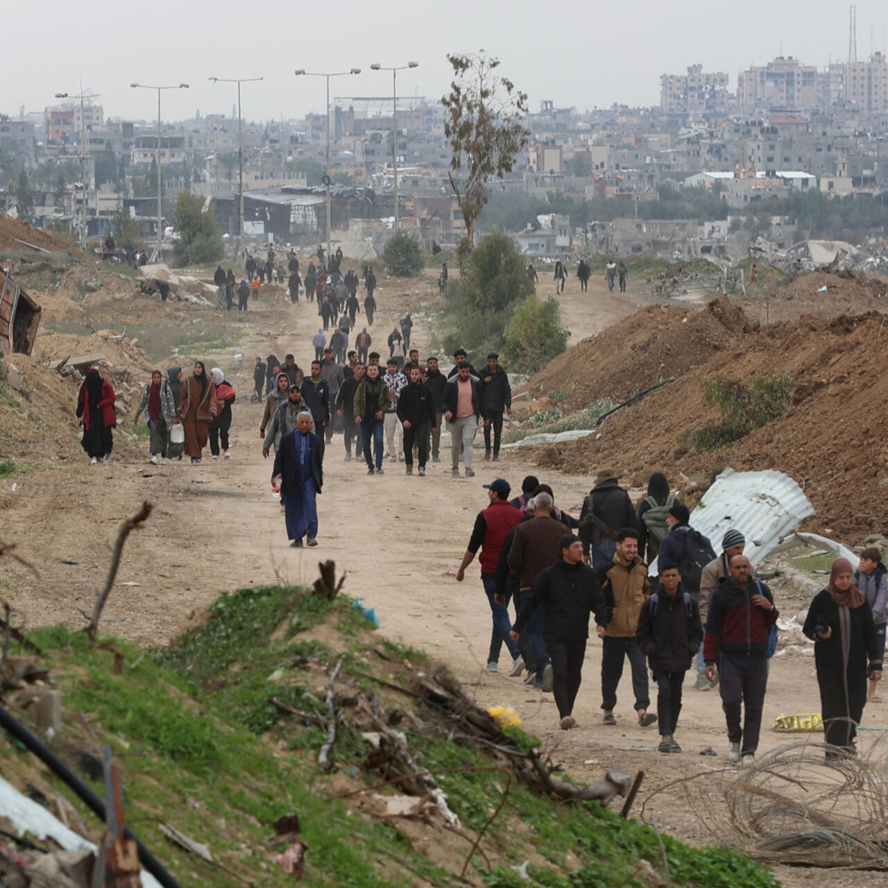 Les Forces de Défense Israéliennes prennent le contrôle du corridor de Netzarim, divisant Gaza en deux